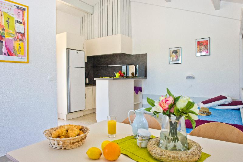 اتاق استاندارد, Cabin