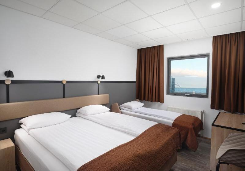 اتاق سوپریور, Cabin