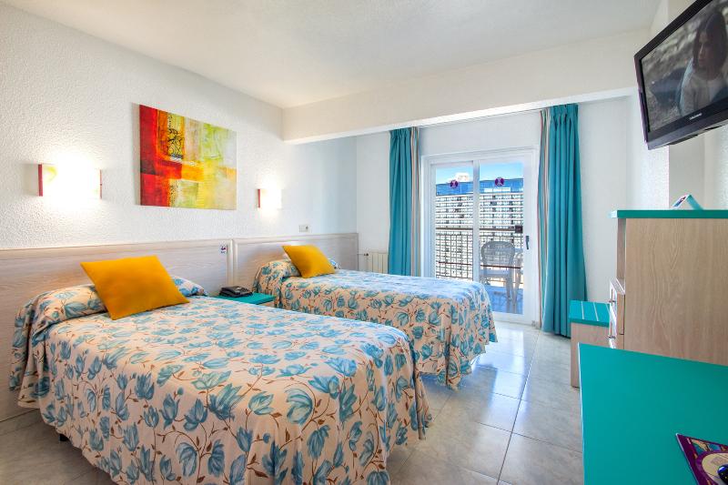 اتاق سوپریور, Cabin