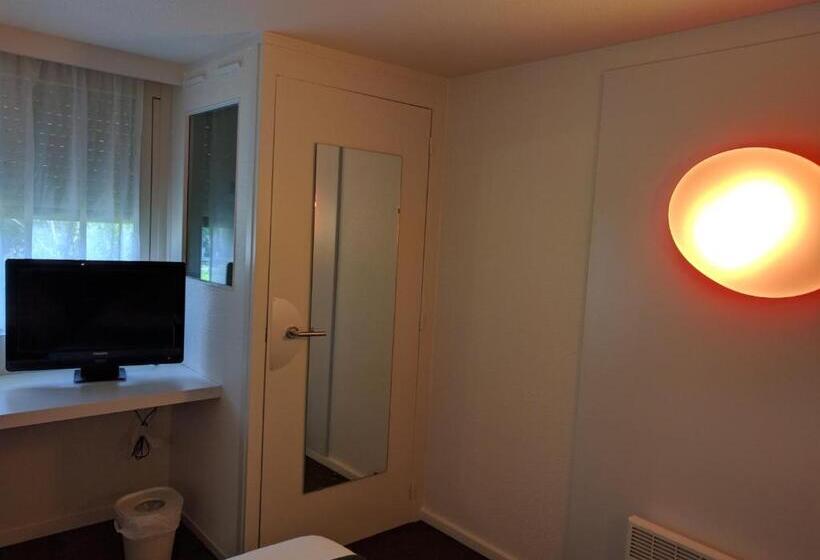 Номер Superior, Campanile Hôtel Auch