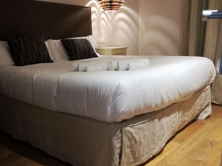 اتاق استاندارد, Cuentame La Puebla