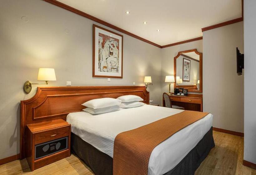 سوئیت جونیور با تخت بزرگ, Holiday Inn Thessaloniki, An Ihg