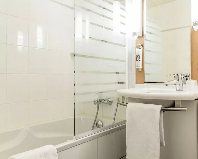 スタンダードルーム, Ibis Paris Grands Boulevards Opéra 9e