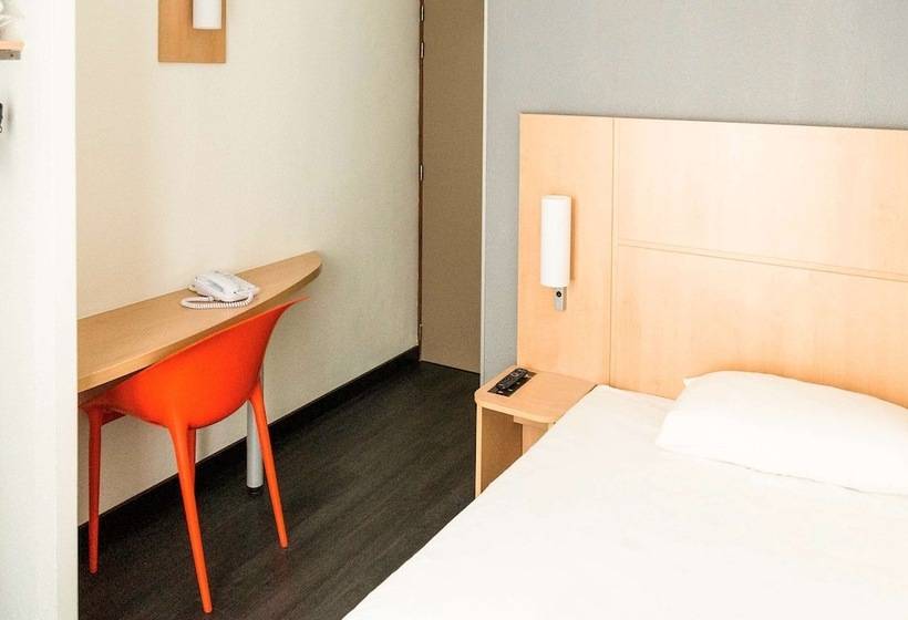 Quarto Estandar, Ibis Paris Grands Boulevards Opéra 9e