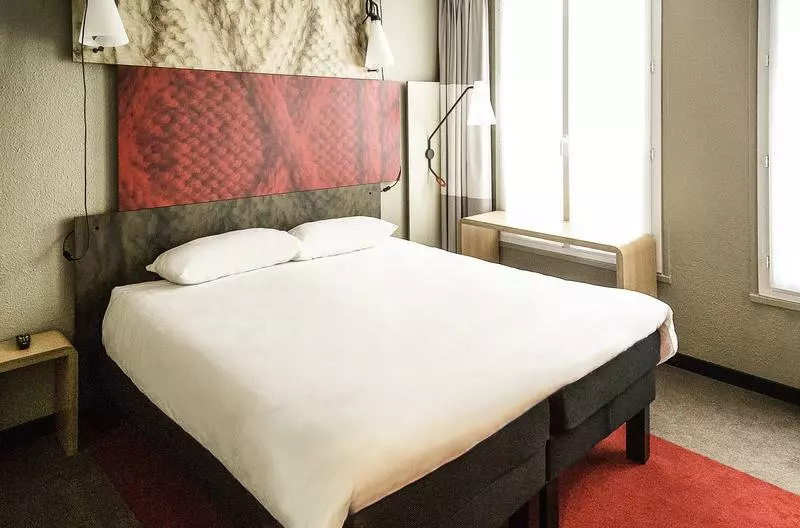 スタンダードルーム, Ibis Paris Grands Boulevards Opéra 9e