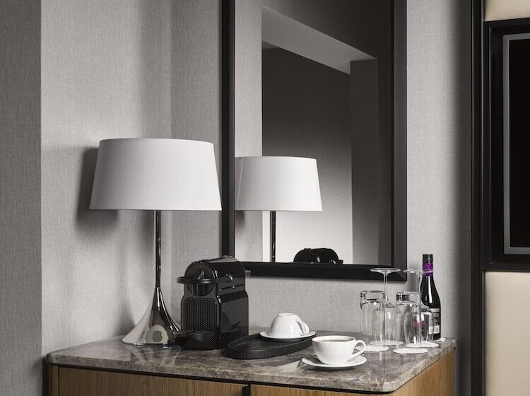 Номер Классика Двуспальная Кровать, Intercontinental Sofia, An Ihg