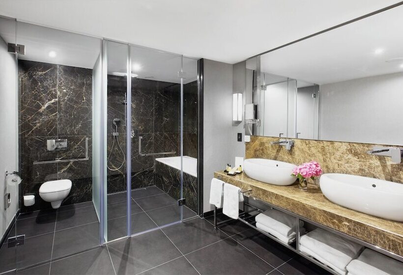 جناح ذو إطلالة, Intercontinental Sofia, An Ihg