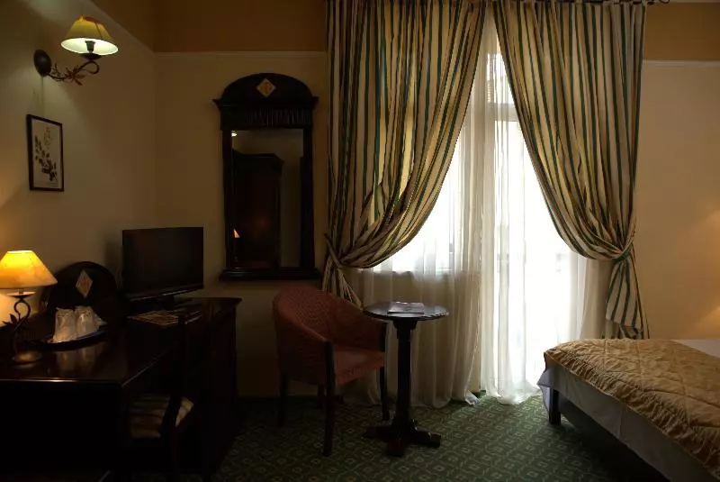 Camera Standard, Intercontinental Sofia, An Ihg