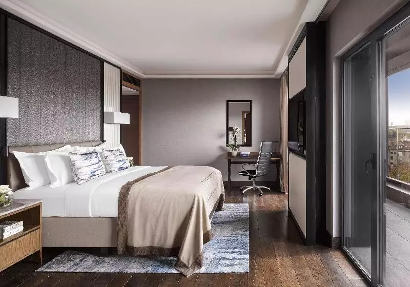 Suite Executive, Intercontinental Sofia, An Ihg