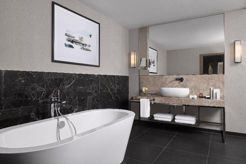 جناح سرير كينج, Intercontinental Sofia, An Ihg