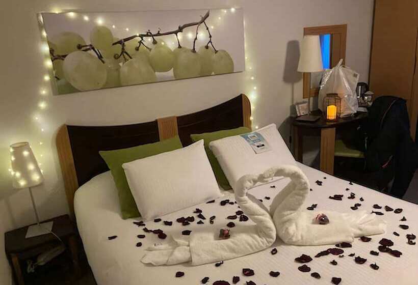 غرفة قياسية, Kyriad Annecy Cran Gevrier