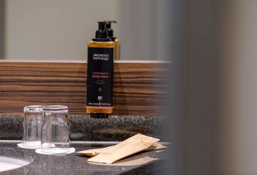 اتاق پرستیژ, Mercure Hotel Berlin City