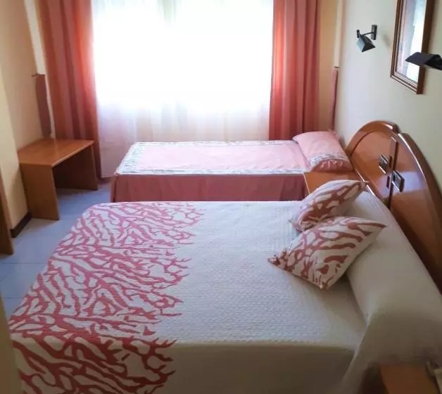 Standard Kolmen Hengen Huone, Paraíso Del Marisco