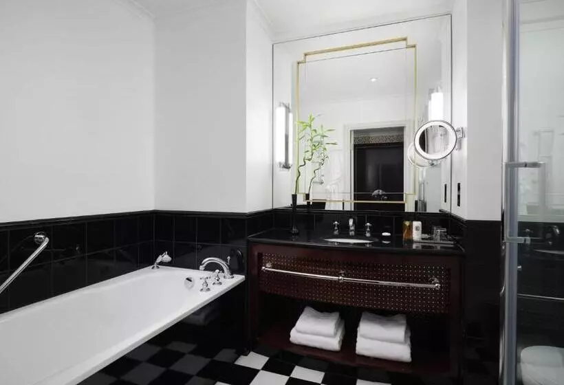 سوئیت جونیور با تخت بزرگ, Sofitel London St James
