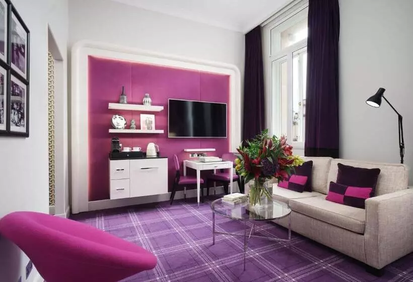 استودیو استاندارد با تخت کینگ, Sofitel London St James