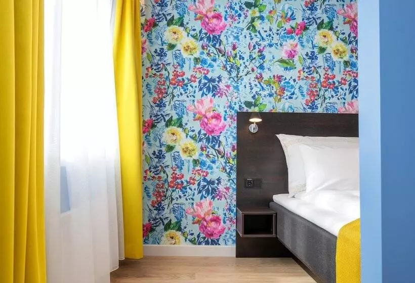 اتاق استاندارد یک نفره, Thon Hotel Moldefjord