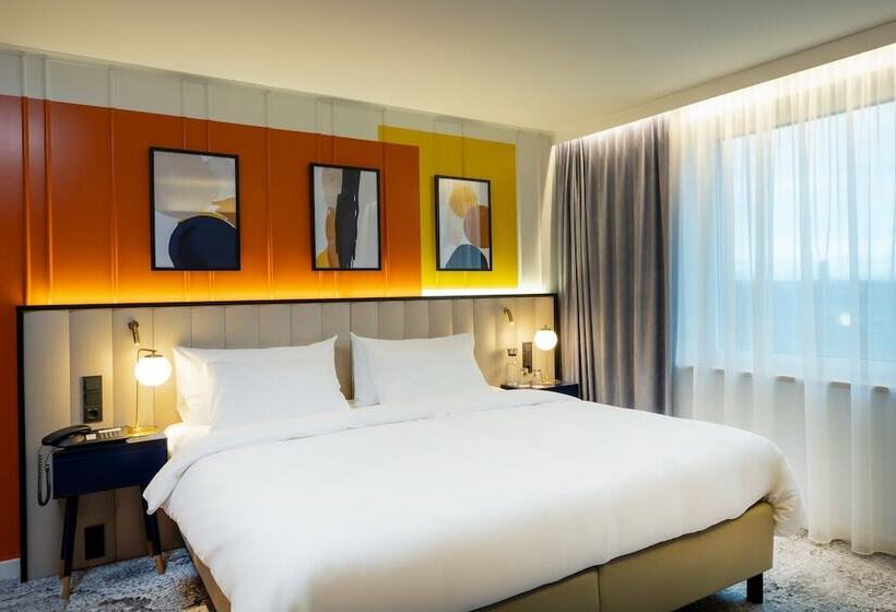 Номер Стандарт, Voco Dusseldorf Seestern, An Ihg