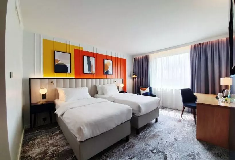 スタンダードルーム, Voco Dusseldorf Seestern, An Ihg