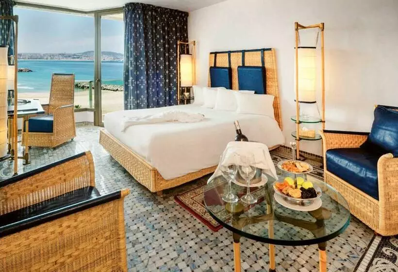 オーシャンビューのダブルベッドクラシックルーム, Mövenpick Hotel & Casino Malabata Tanger