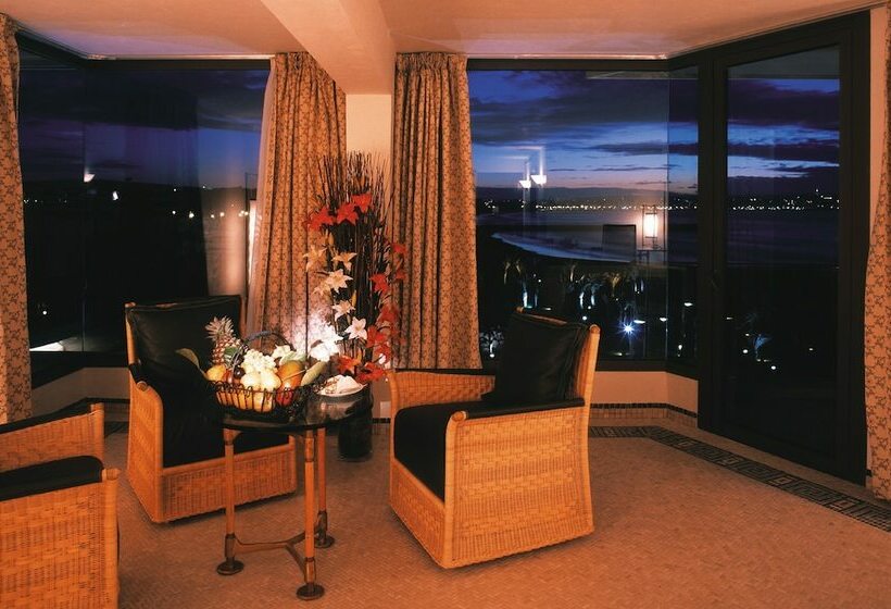 Классический Номер Двуспальная Кровать Вид на Море, Mövenpick Hotel & Casino Malabata Tanger