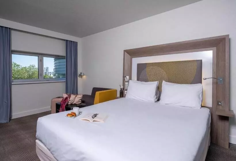 اتاق اجرایی, Novotel Nantes Centre Gare