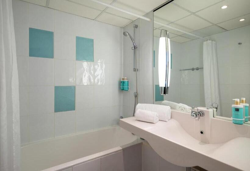 Номер Superior, Novotel Nantes Centre Gare