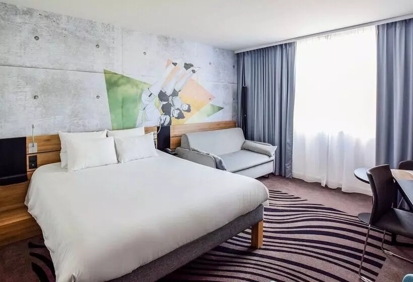 اتاق خانوادگی, Novotel Szczecin Centrum
