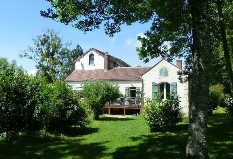 غرفة قياسية, Chez D Eau