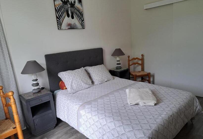 غرفة قياسية, Chez D Eau