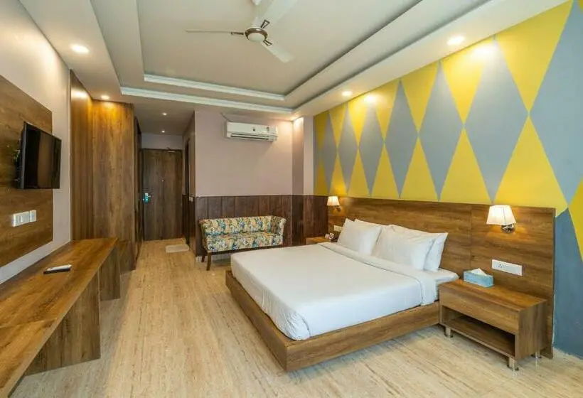 Quarto superior, Moustache Rishikesh Luxuria