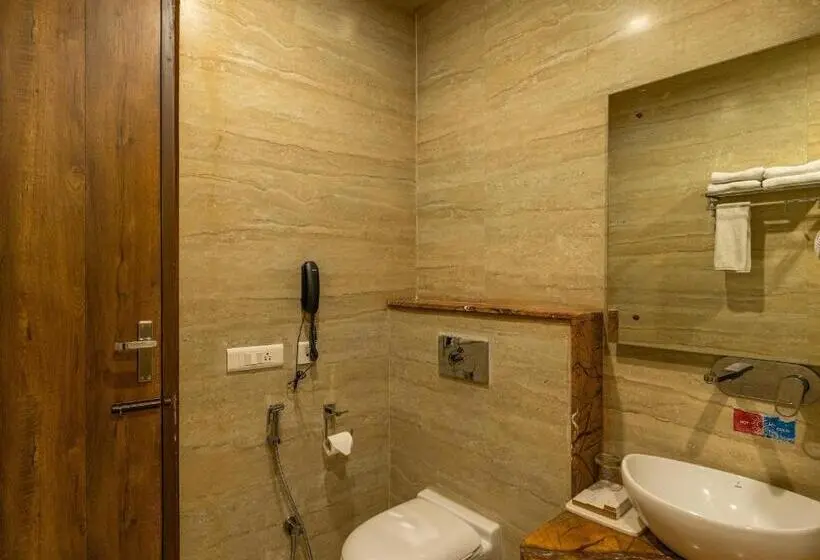 Quarto Familiar Superior, Moustache Rishikesh Luxuria