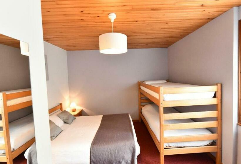 4인용 스탠다드 룸, Restaurant Le Centre