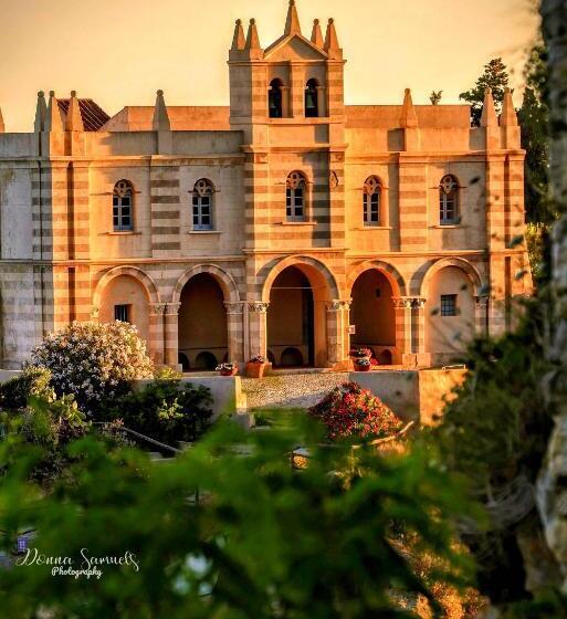 Camera Quadrupla Classica, Arcobaleno Tropea Centro