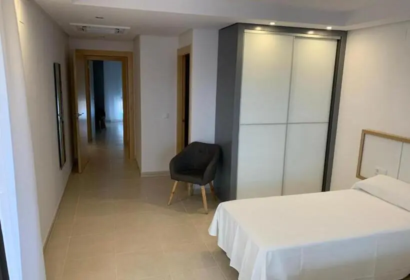 ３ベッドルームアパートメント, Apartamentos Flamingo Hills