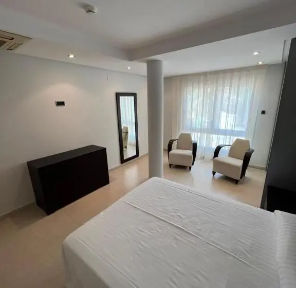 １ベッドルームペントハウスアパート, Apartamentos Flamingo Hills