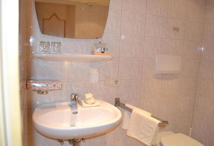 标准间, Gasthof Zum Grünen Baum