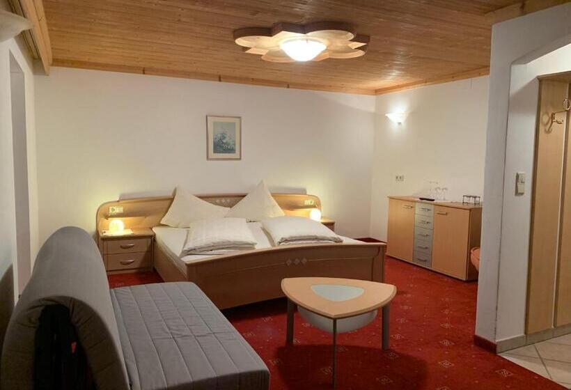 家庭套房, Gasthof Zum Grünen Baum