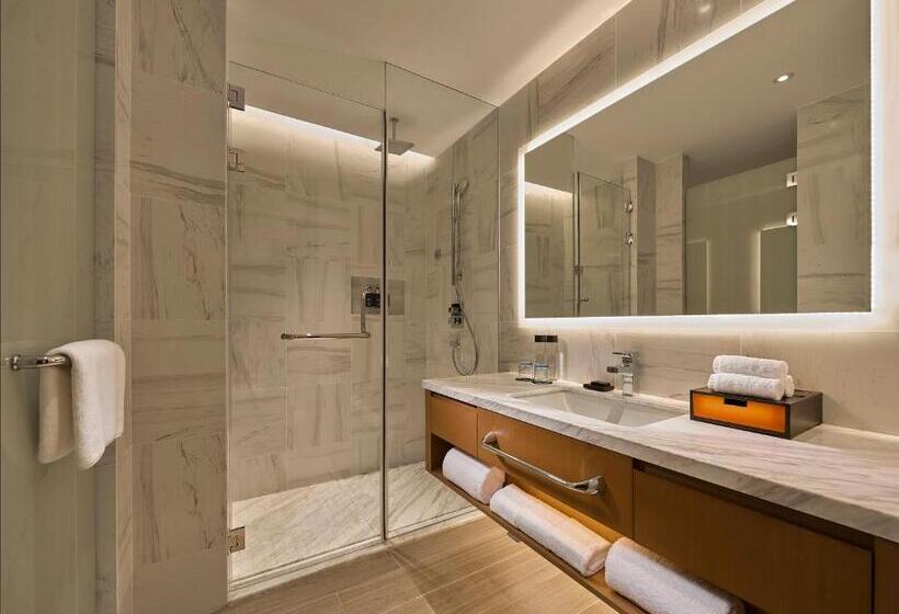 غرفة قياسية ثلاثية, Hard Rock Hotel Dalian