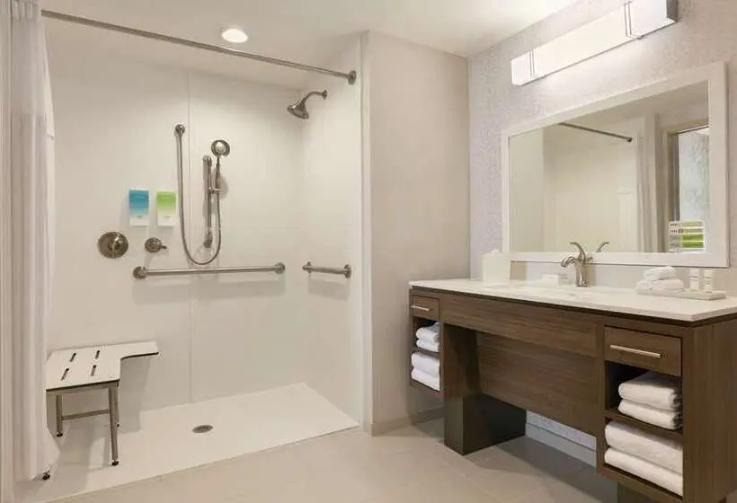 سوییت, Home2 Suites By Hilton Laredo Airport