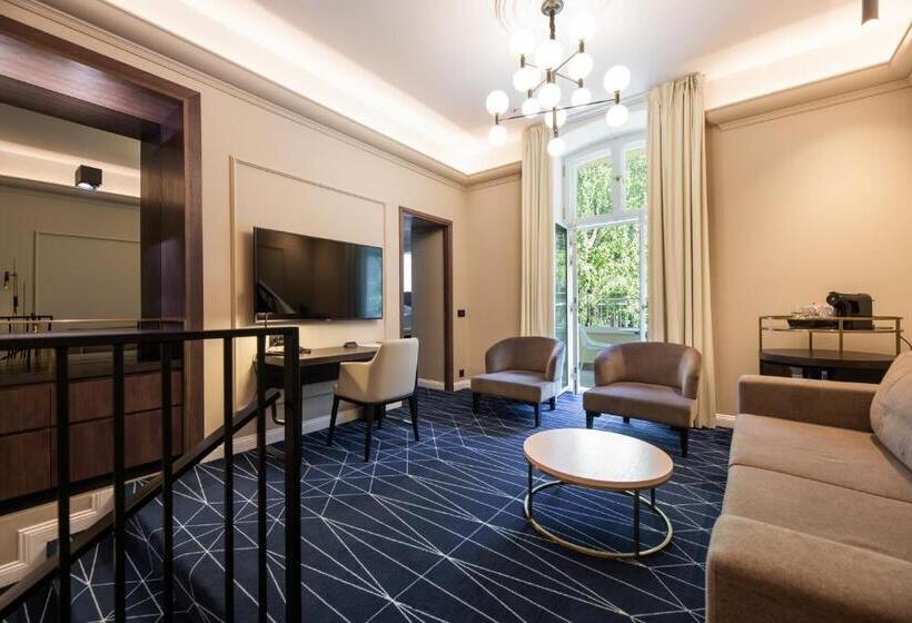 Superior suite with balcony, Movenpick Hotel Tallinn