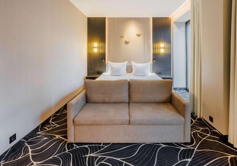 디럭스 룸, Movenpick Hotel Tallinn