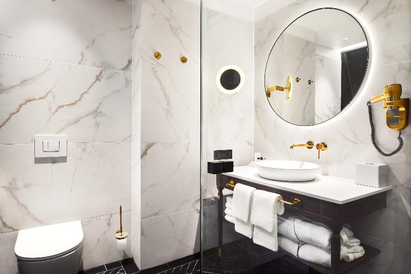 디럭스 룸, Movenpick Hotel Tallinn