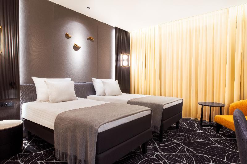 디럭스 룸, Movenpick Hotel Tallinn