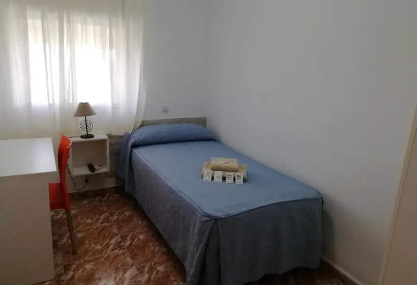 スタンダードシングルルーム, Hostal Alfil