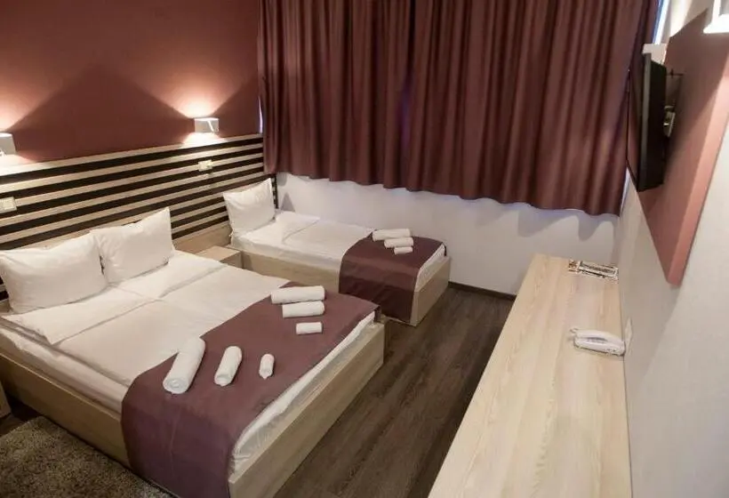 スタンダードトリプルルーム, Altus Hotel & Spa