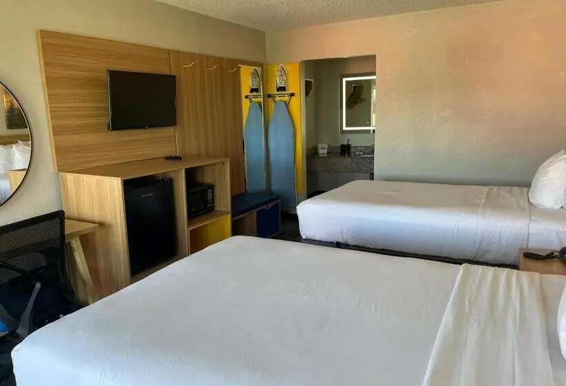 ２ダブルベッドのスタンダードルーム, Travelodge By Wyndham Mobile Al