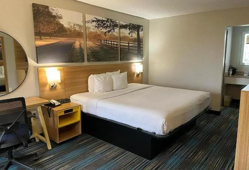 キングサイズベッドのスタンダードルーム, Travelodge By Wyndham Mobile Al