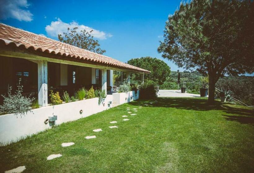 Вилла с 1 спальней и бассейном, Domaine Sainte Colombe