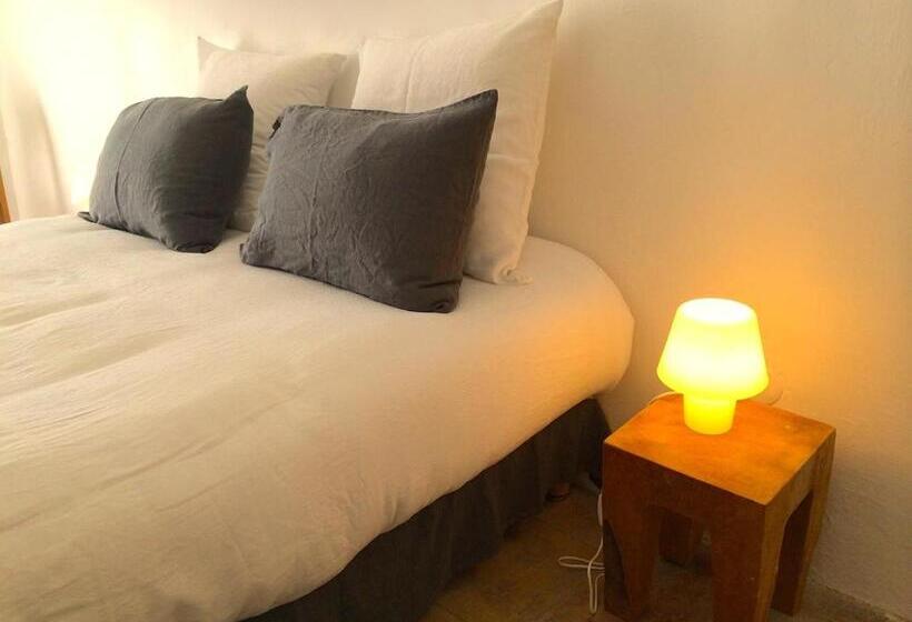 标准间, Domaine Sainte Colombe