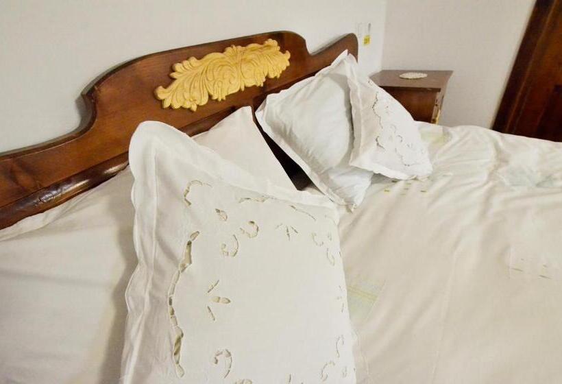 标准间, Gyongyver Panzio